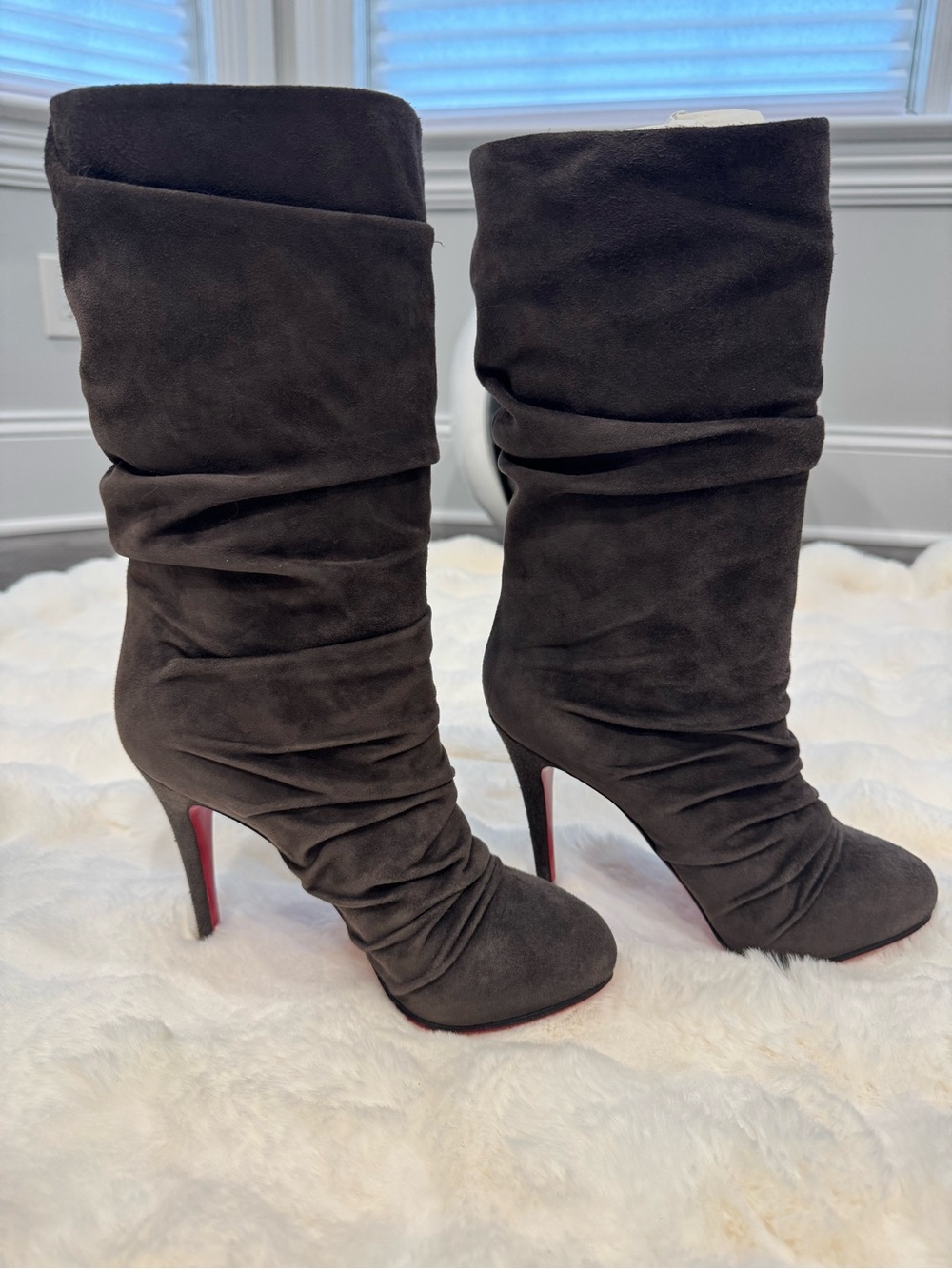 Christian Louboutin Piros 120 Brown Suede Ruched Slouch Boots Size 39